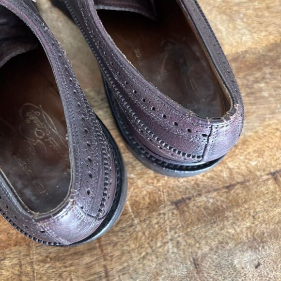 Vintage Florsheim Imperial Burgundy V Cleat heavy punched wing tip oxfords 8.5 C - Picture 6 of 9